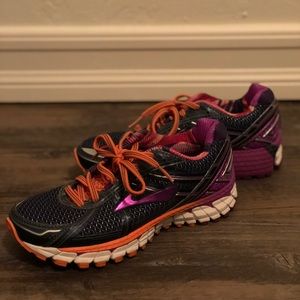 Brooks Adrenaline GTS Running Shoes